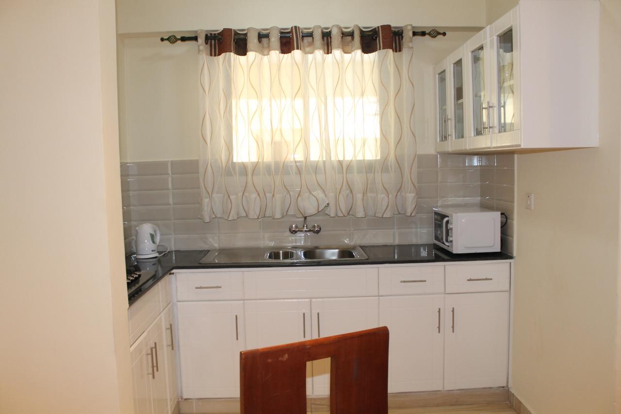 Cranes Suites Kitale Exterior foto